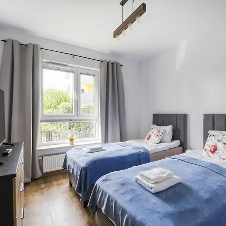 Gama Glebocka 5d, 2-6 Guests アパート ワルシャワ